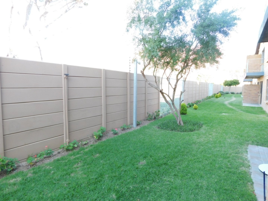 2 Bedroom Property for Sale in Pine Acres Western Cape